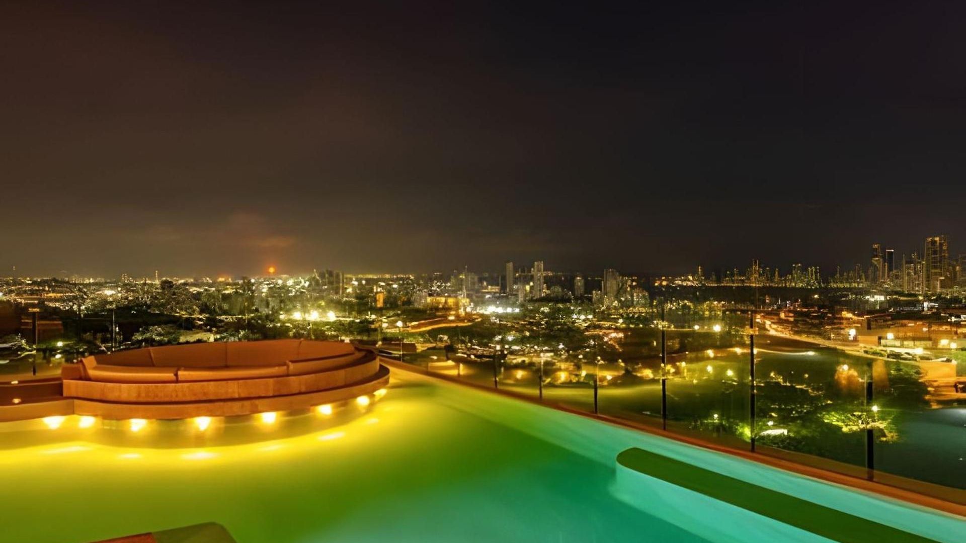 Vista Centro Histórico Piso 21 Piscina Infinita * Cartagena